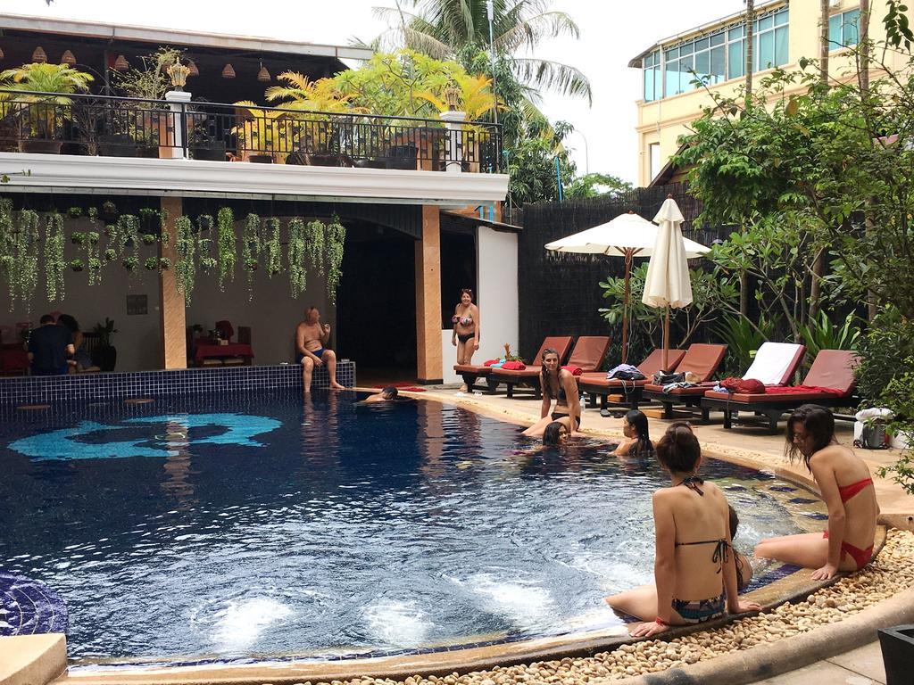 Apsara Sovannaphum Boutique Siem Reap Esterno foto