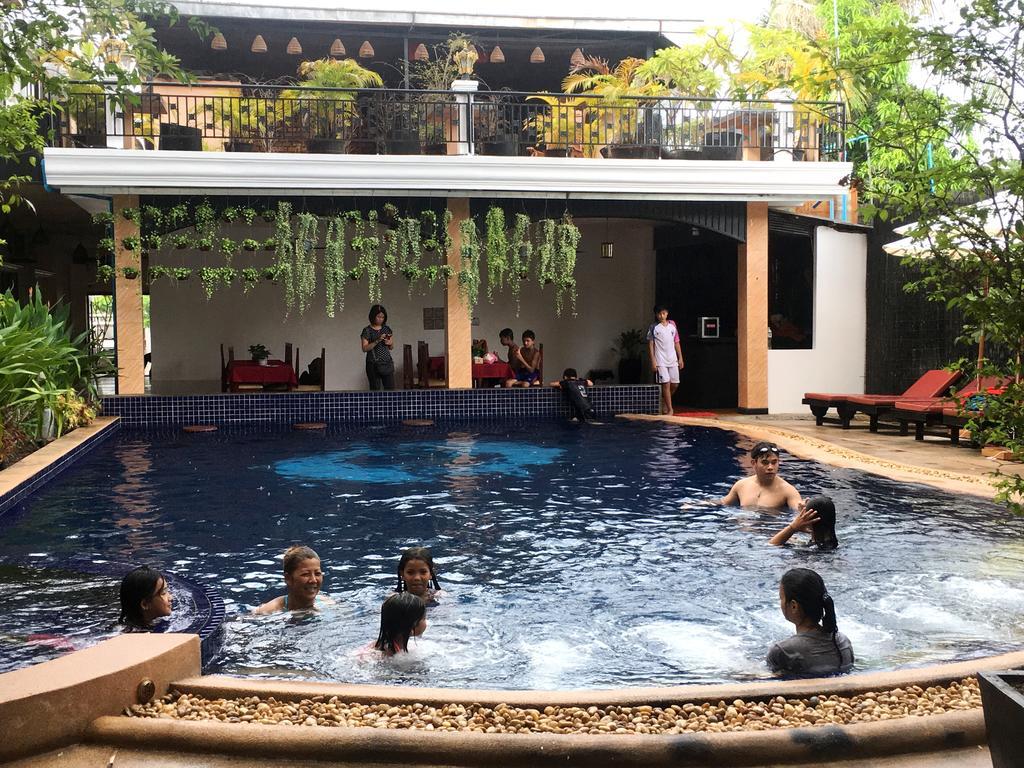 Apsara Sovannaphum Boutique Siem Reap Esterno foto