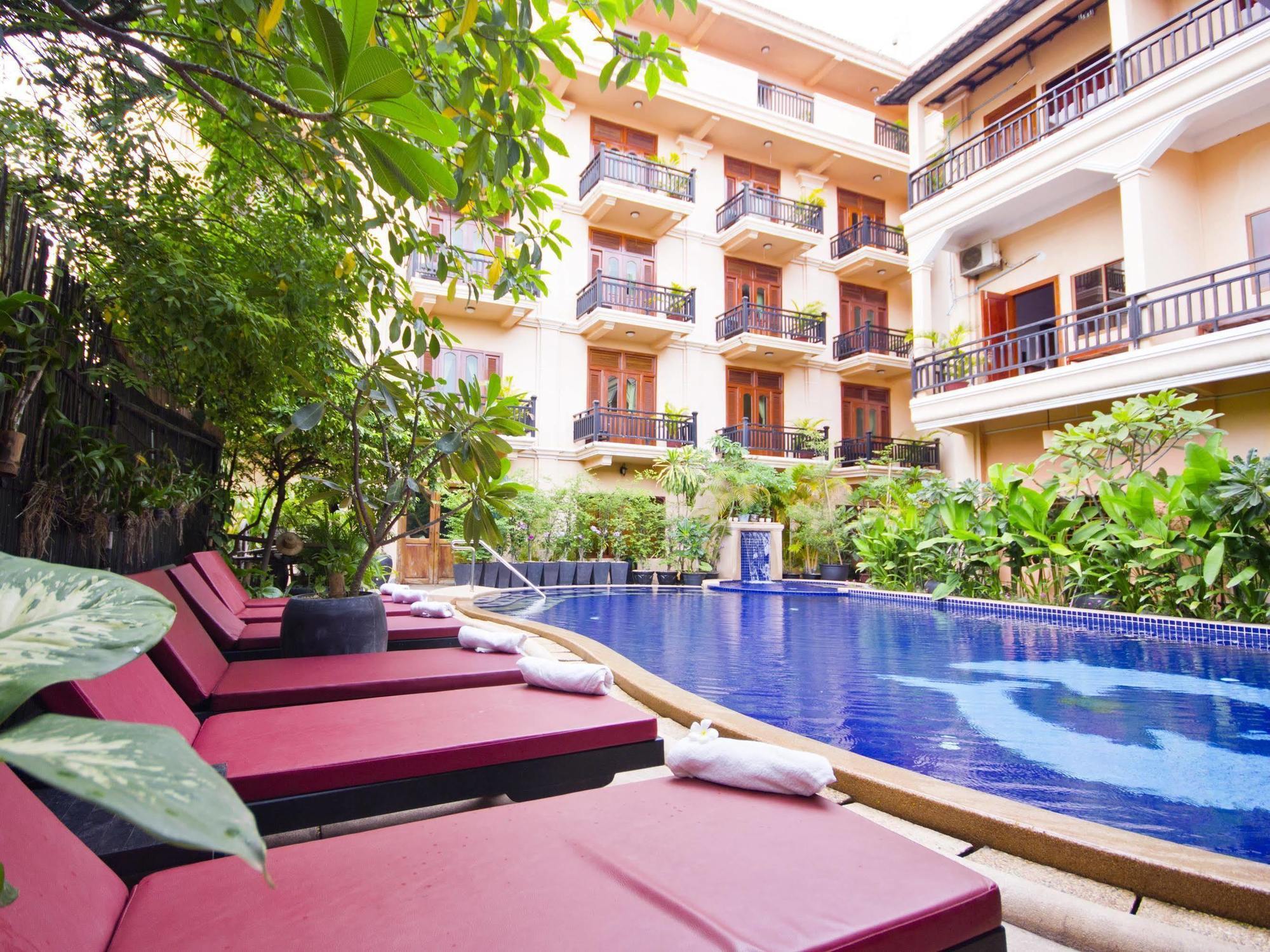 Apsara Sovannaphum Boutique Siem Reap Esterno foto