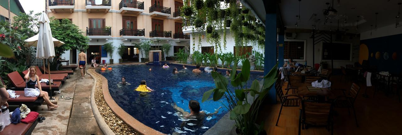 Apsara Sovannaphum Boutique Siem Reap Esterno foto